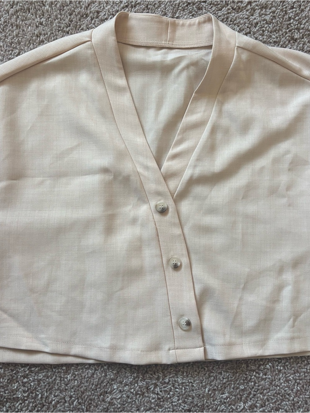Light V-Neck Cropped Button Front Top - Picture 9 of 11